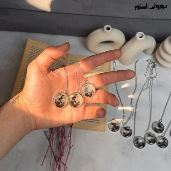 گردنبند ماه شبتاب رزینی