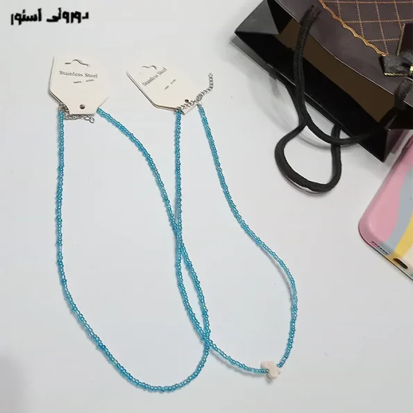 گردنبند مونجوق آبی شیشه‌ای